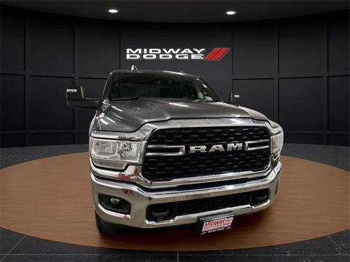 2024 RAM 2500 Big Horn Crew Cab 4x4 8' Box