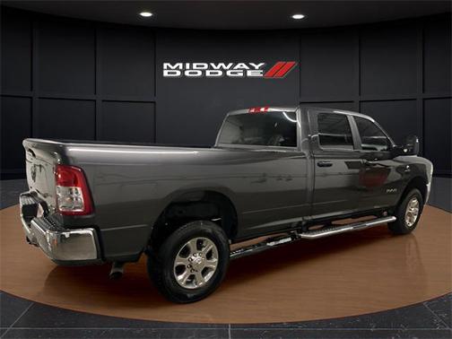 2024 RAM 2500 Big Horn Crew Cab 4x4 8' Box