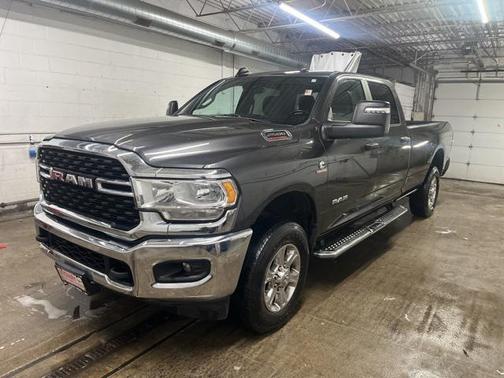 2024 RAM 2500 Big Horn Crew Cab 4x4 8' Box