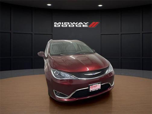 2019 Chrysler Pacifica Touring L
