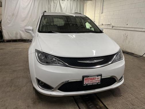 2018 Chrysler Pacifica Touring-L Plus