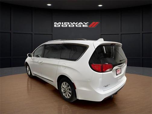 2018 Chrysler Pacifica Touring-L Plus