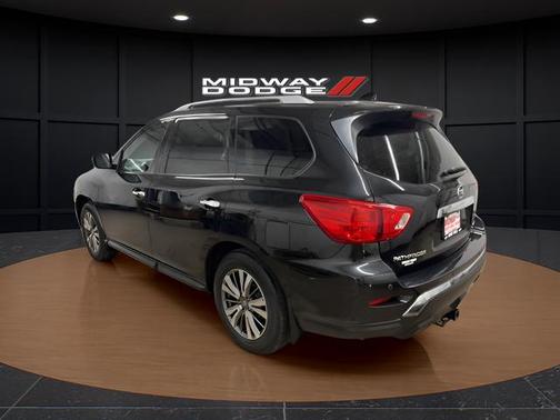 2019 Nissan Pathfinder S