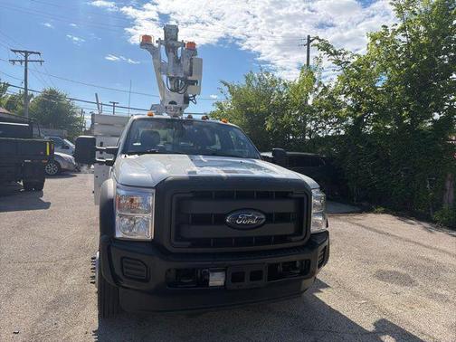 Oxford White 2013 Ford F-450 DRW