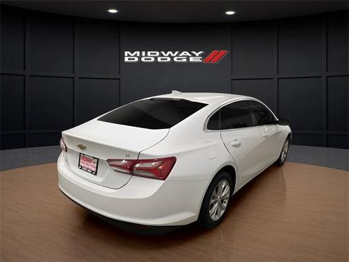2022 Chevrolet Malibu FWD LT