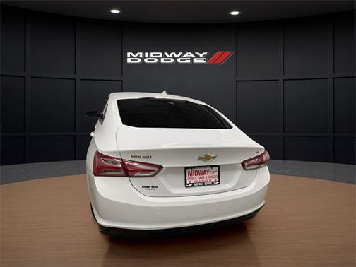 2022 Chevrolet Malibu FWD LT