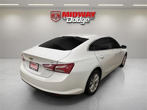 2022 Chevrolet Malibu FWD LT