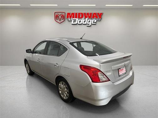 2019 Nissan Versa 1.6 SV