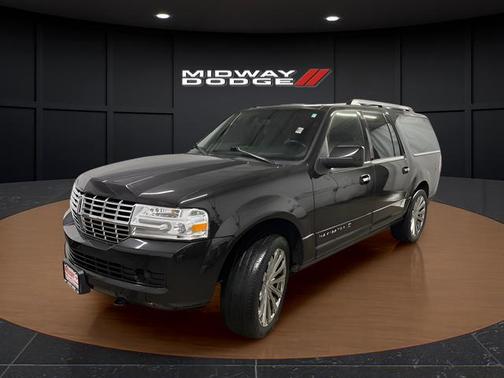 2014 Lincoln Navigator Base