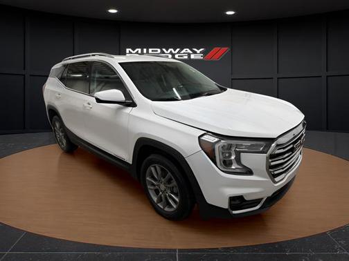 Summit White 2024 GMC Terrain SLT