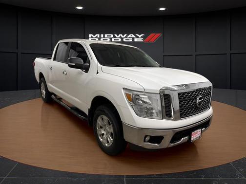 2018 Nissan Titan S