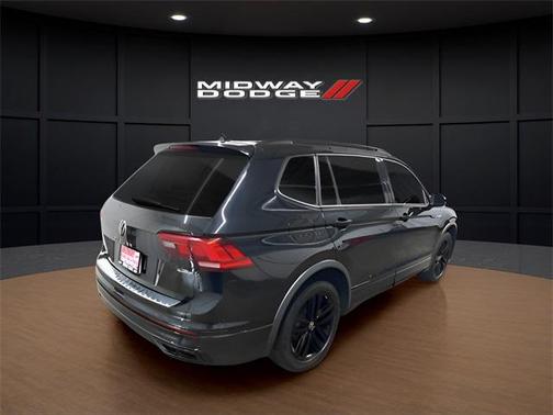 2022 Volkswagen Tiguan 2.0T SE R-Line Black 4MOTION