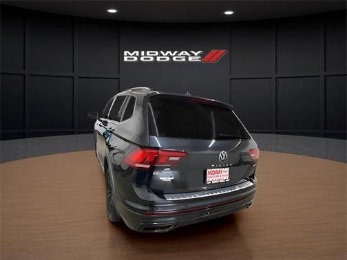 2022 Volkswagen Tiguan 2.0T SE R-Line Black 4MOTION