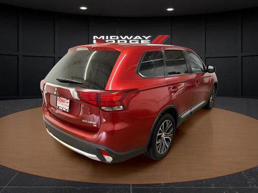 Rally Red Metallic 2018 Mitsubishi Outlander SE