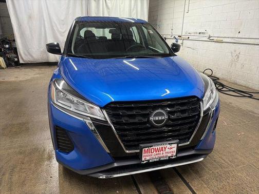 Electric Blue Metallic 2024 Nissan Kicks S