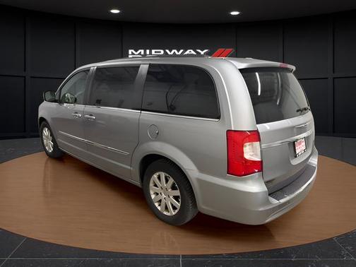 Billet Silver Metallic Clearcoat 2016 Chrysler Town & Country Touring