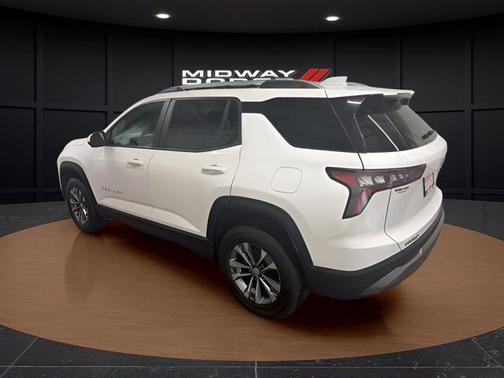 Summit White 2025 Chevrolet Equinox 1LT