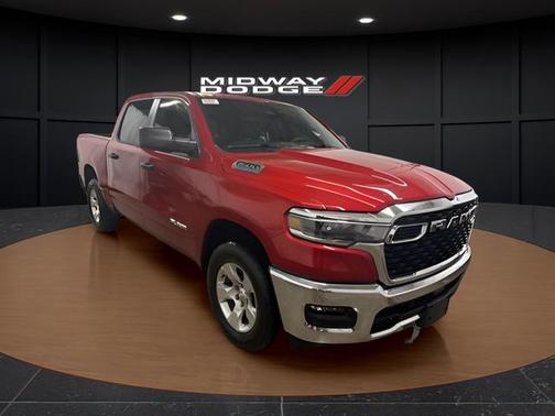 Molten Red Pearlcoat 2026 RAM 1500 Big Horn/Lone Star