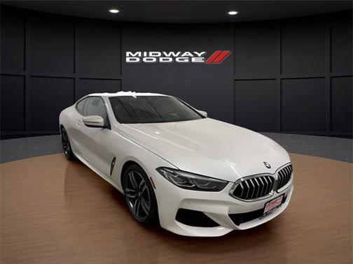 2022 BMW 840 i