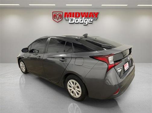 2019 Toyota Prius LE