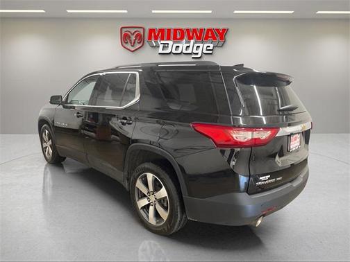 2021 Chevrolet Traverse LT Leather