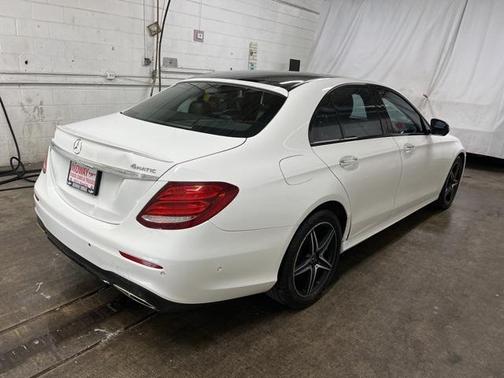 2018 Mercedes-Benz E-Class 4MATIC