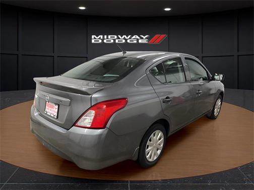2018 Nissan Versa 1.6 S+