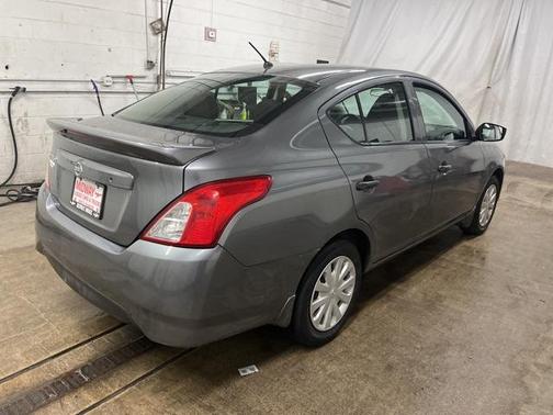2018 Nissan Versa 1.6 S+