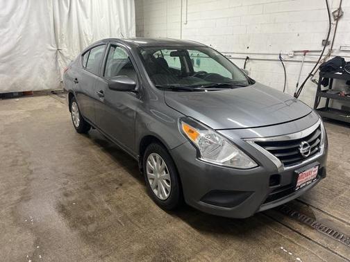 2018 Nissan Versa 1.6 S+