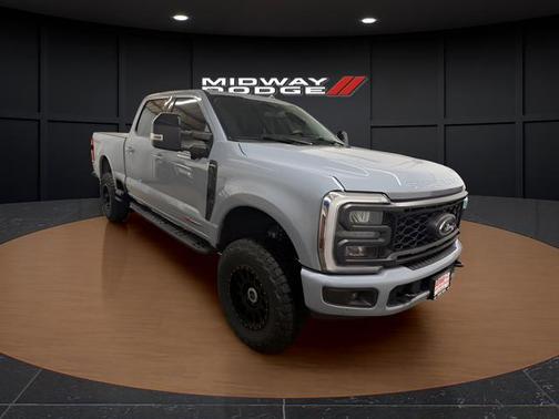 Glacier Gray Metallic Tri-Coat 2024 Ford F-250 Lariat