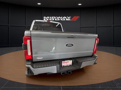 Glacier Gray Metallic Tri-Coat 2024 Ford F-250 Lariat