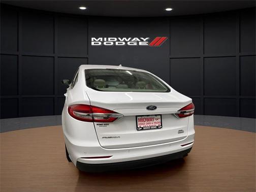 2020 Ford Fusion SEL