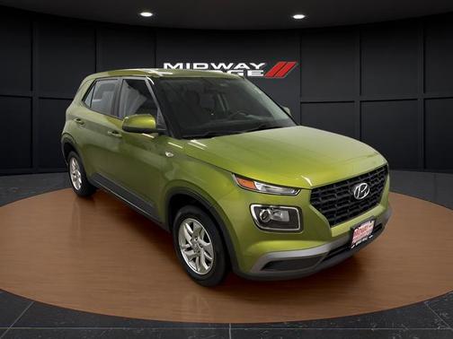 2022 Hyundai VENUE SE