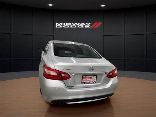 2017 Nissan Altima 2.5 SV