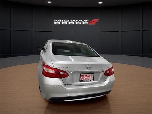 2017 Nissan Altima 2.5 SV