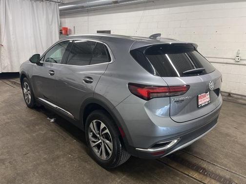 2022 Buick Envision FWD Essence