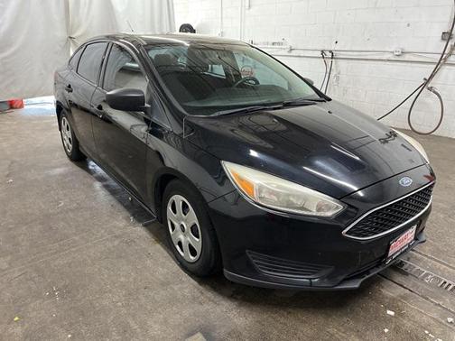 2016 Ford Focus S