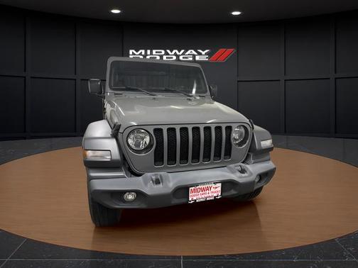 Sting-Gray Clearcoat 2019 Jeep Wrangler Unlimited Sport Altitude