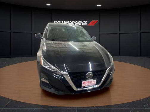 Super Black 2022 Nissan Altima 2.5 SV
