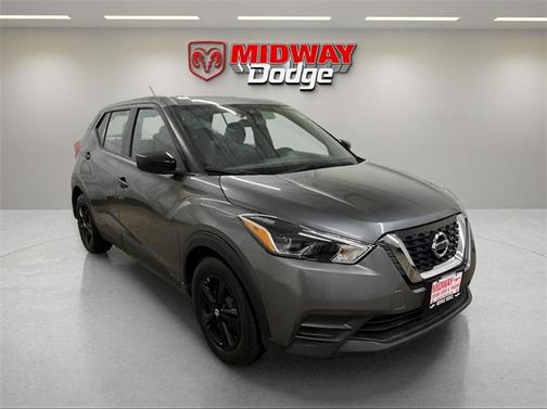 2020 Nissan Kicks S