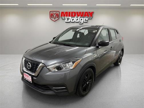 2020 Nissan Kicks S