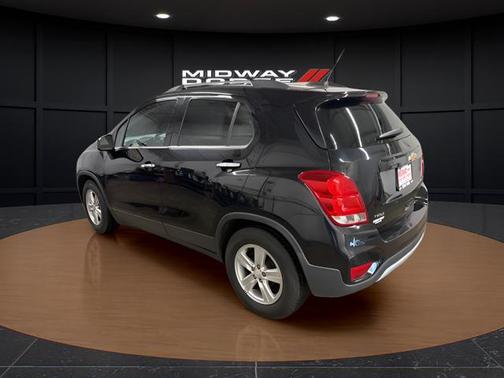 Mosaic Black Metallic 2019 Chevrolet Trax LT