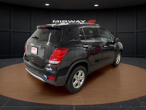 Mosaic Black Metallic 2019 Chevrolet Trax LT