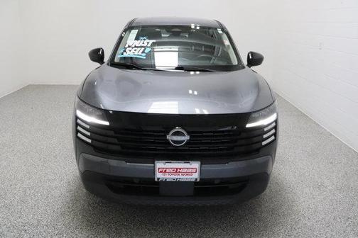 Gun Metallic 2025 Nissan Kicks S