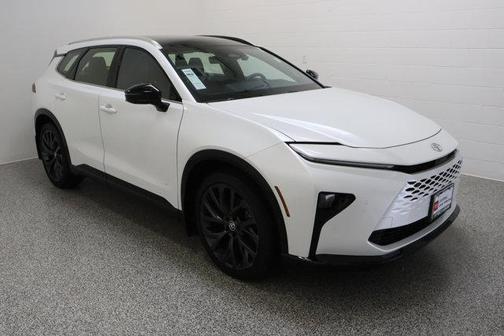 Oxygen White 2025 Toyota Crown Signia LIMITED 2.5L/ELECTRIC