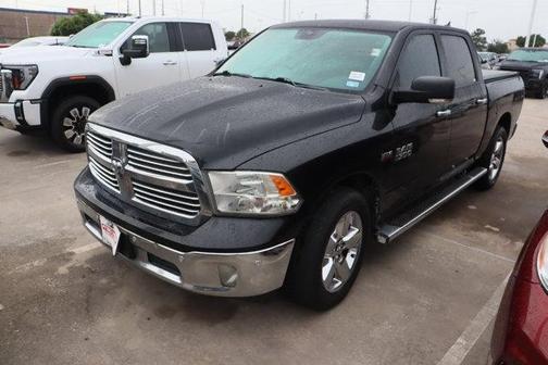 Brilliant Black Crystal Pearlcoat 2017 RAM 1500 Lone Star