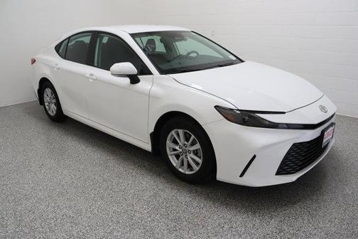 Ice 2025 Toyota Camry LE