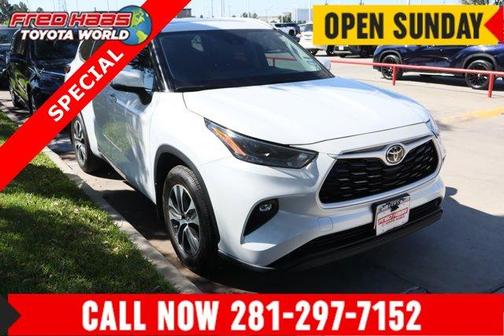 2023 Toyota Highlander XLE