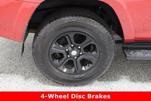 2024 Toyota 4Runner SR5