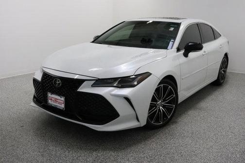Ice Edge 2022 Toyota Avalon Touring